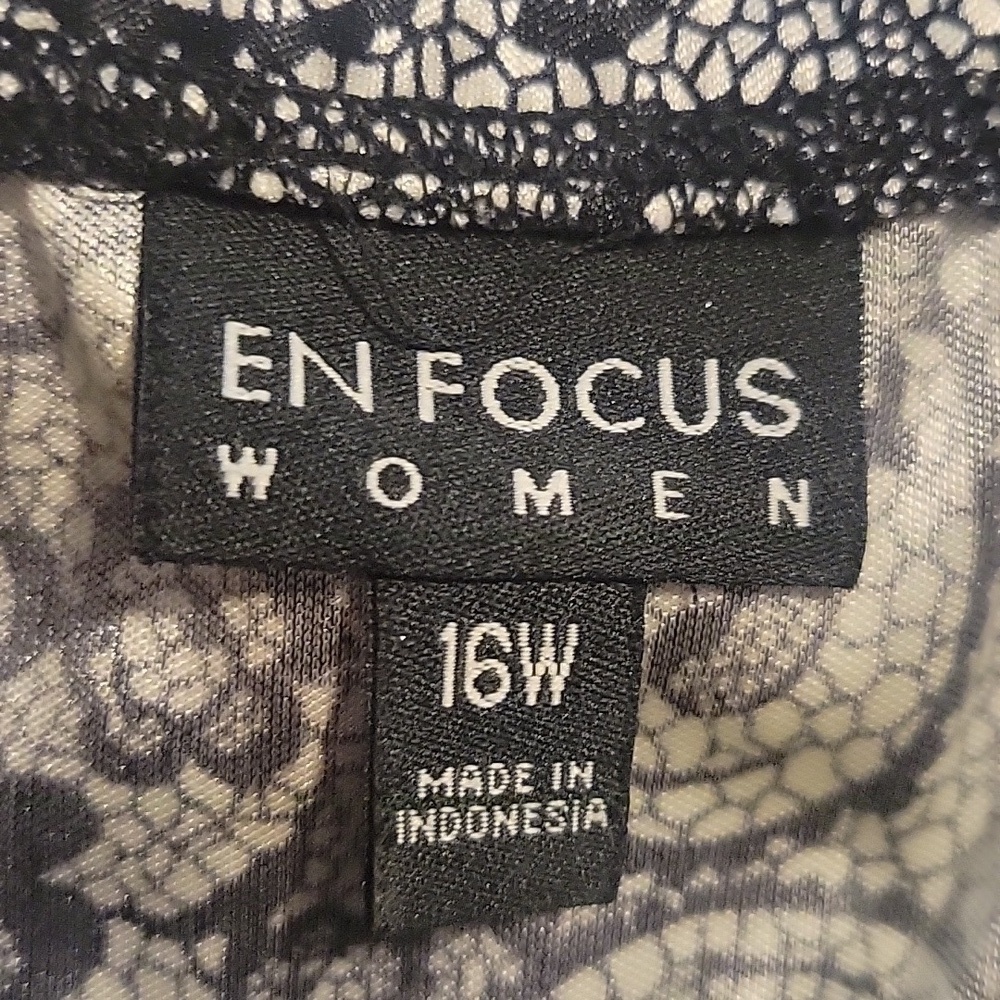 En Focus Studio Women's Black Luned Cocktail Dress, Size: 16W - Picture 7 of 8